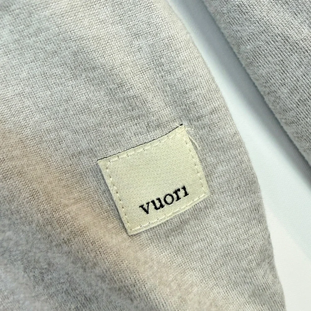 Vuori Daydream Crew Women M Heather Gray Excellent VW133 Long Sleeve Top - Picture 4 of 8
